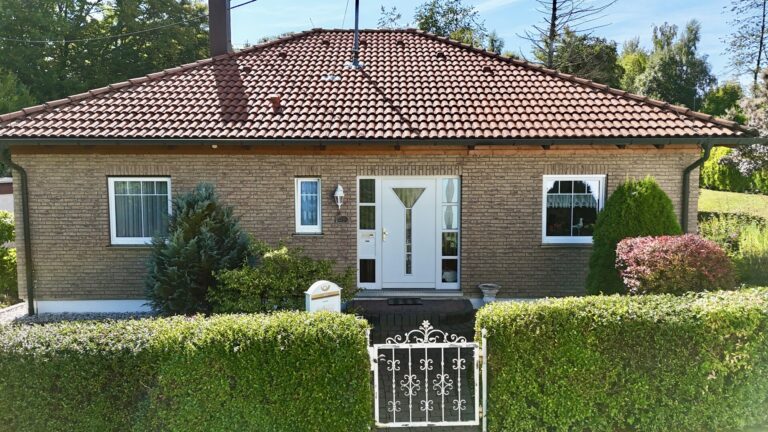 DJI_20250906113200_0425_D