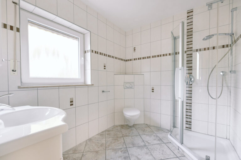 Badezimmer Erdgeschoss